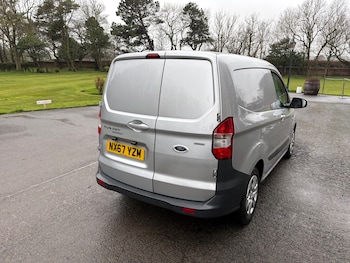 Used Ford Transit Courier 2017 for sale - 77775280: Photo