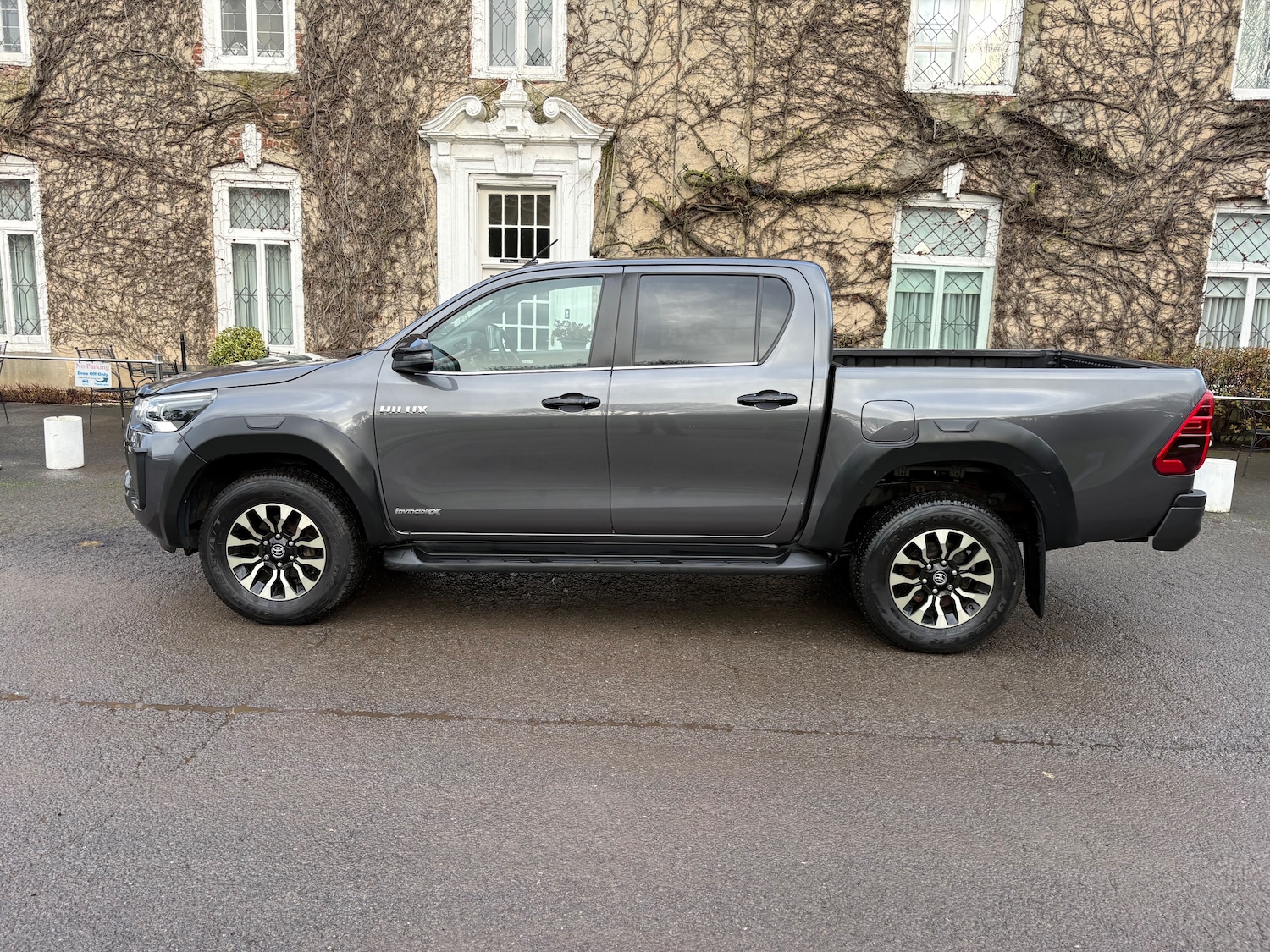 Used Toyota Hilux 2020 for sale - 77271494: Photo 2