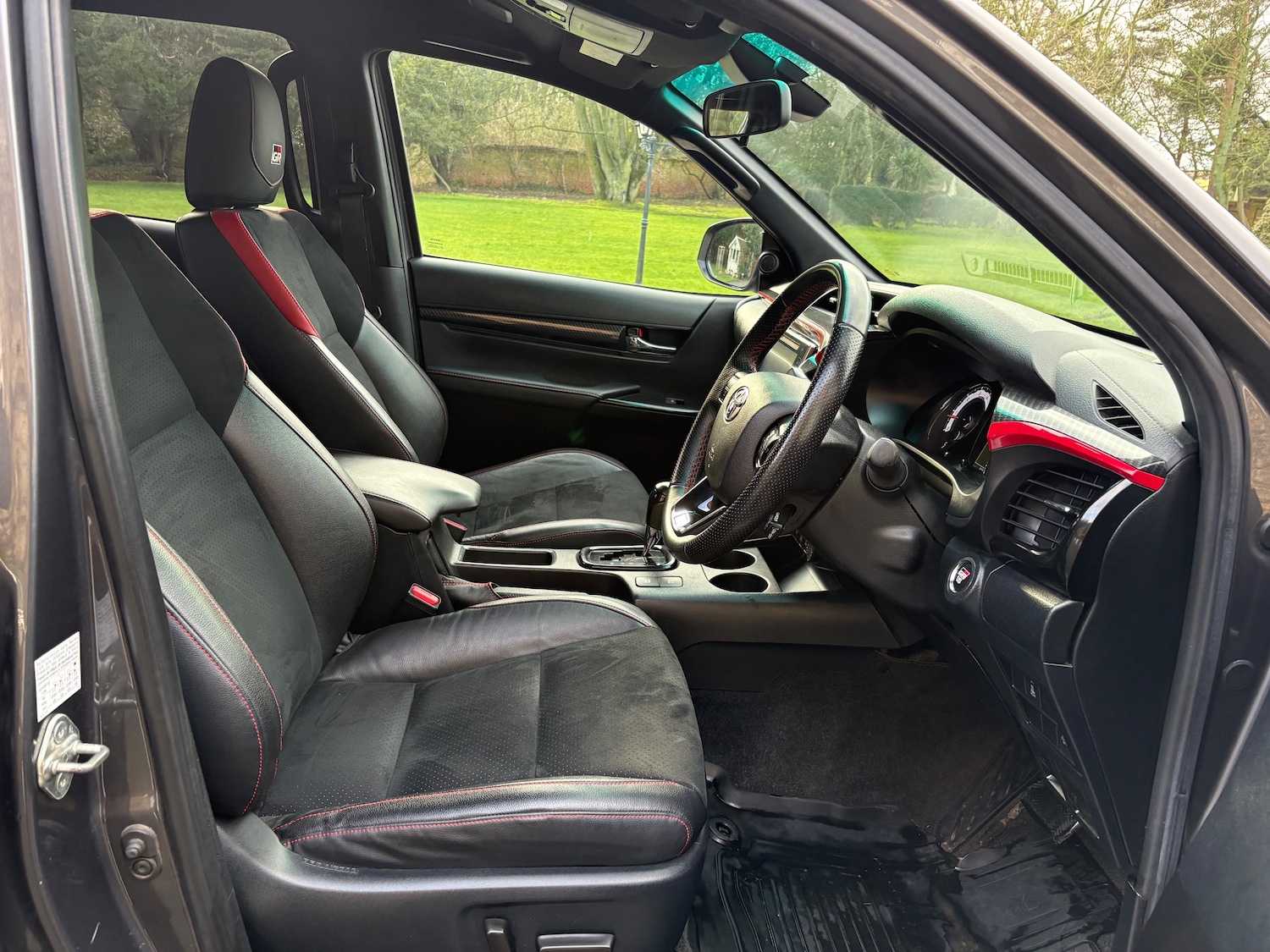 Used Toyota Hilux 2020 for sale - 77271494: Photo 6