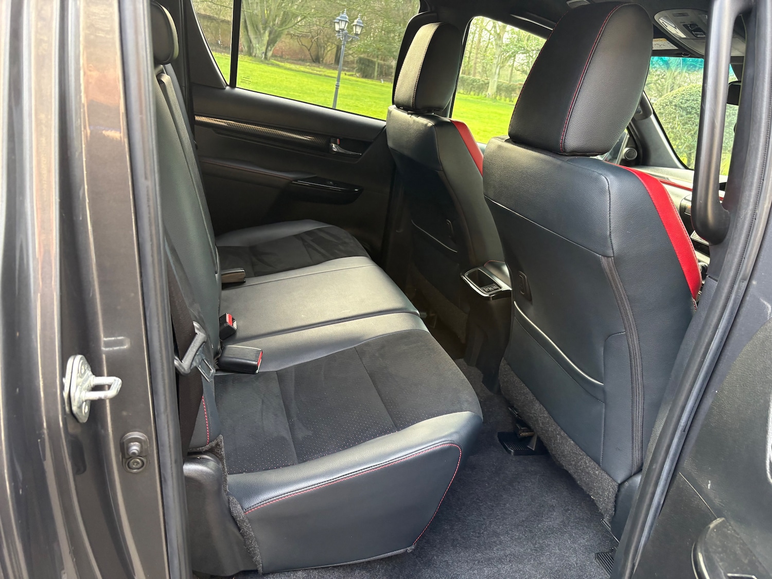 Used Toyota Hilux 2020 for sale - 77271494: Photo 8