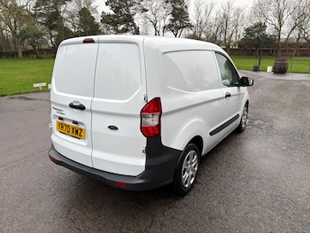 Used Ford Transit Courier 2020 for sale - 77180036: Photo
