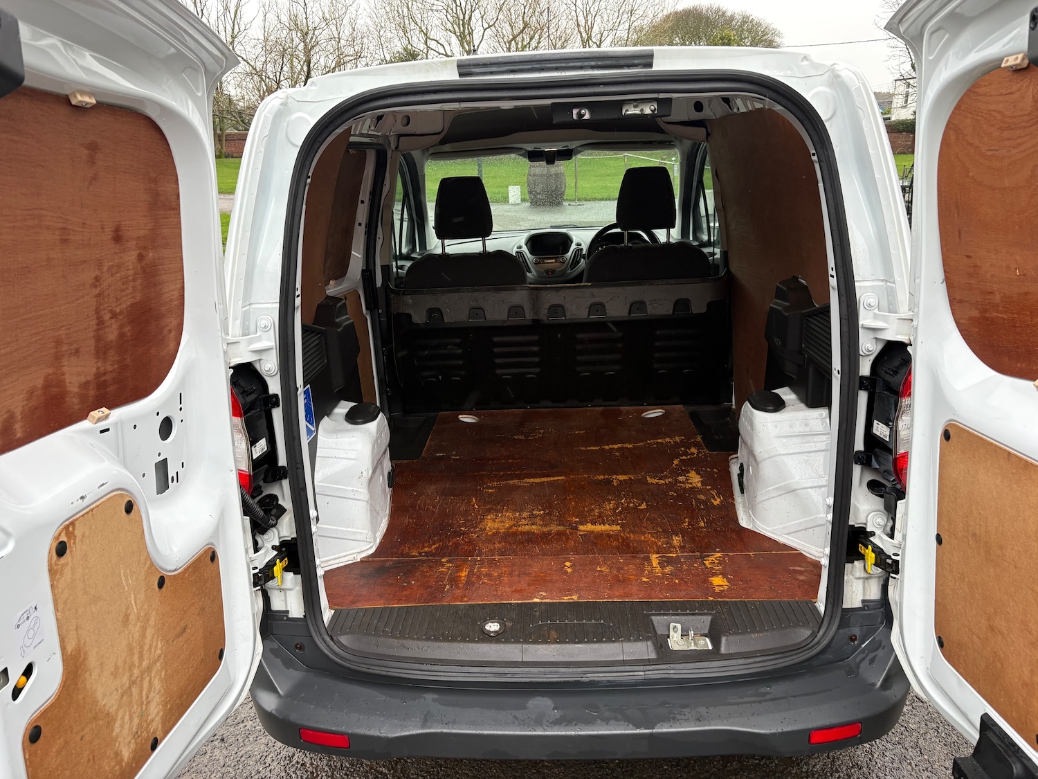 Used Ford Transit Courier 2020 for sale - 77180036: Photo 9