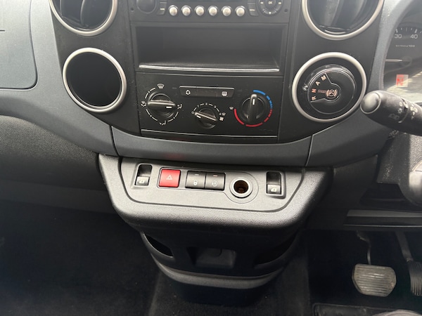 Used Peugeot Partner Tepee 2013 for sale - 76287355: Photo 12