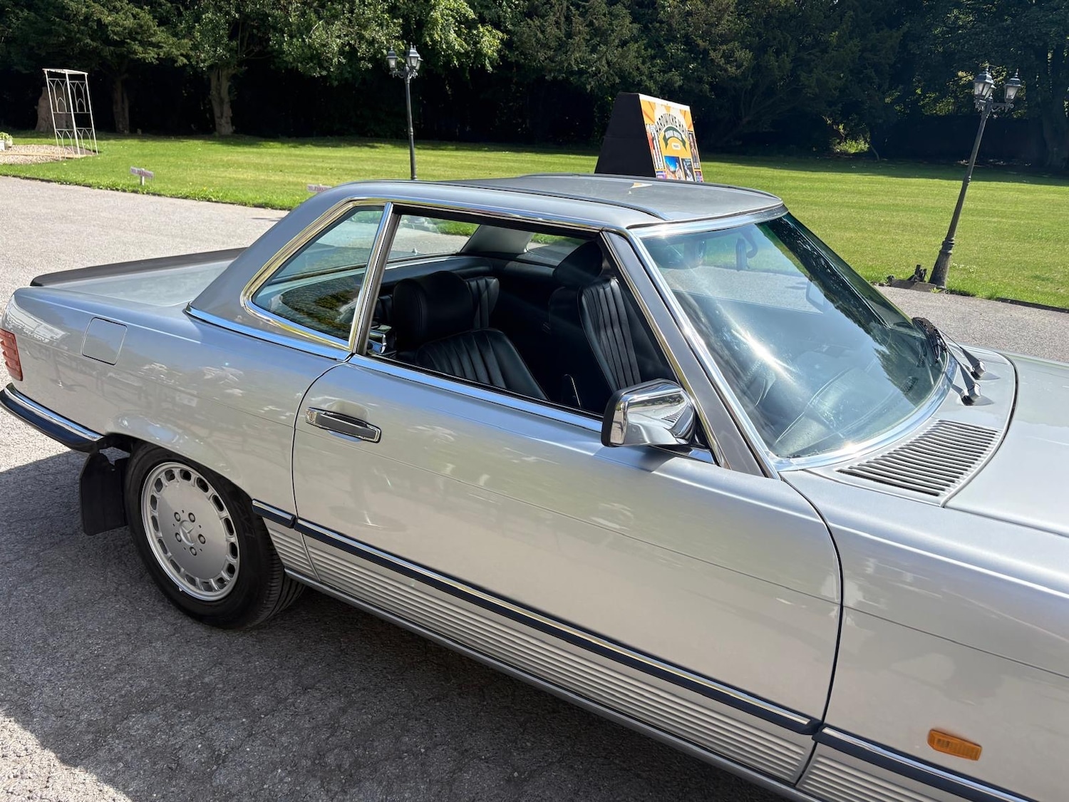 Used Mercedes-Benz SL for sale - 76287357: Photo 12