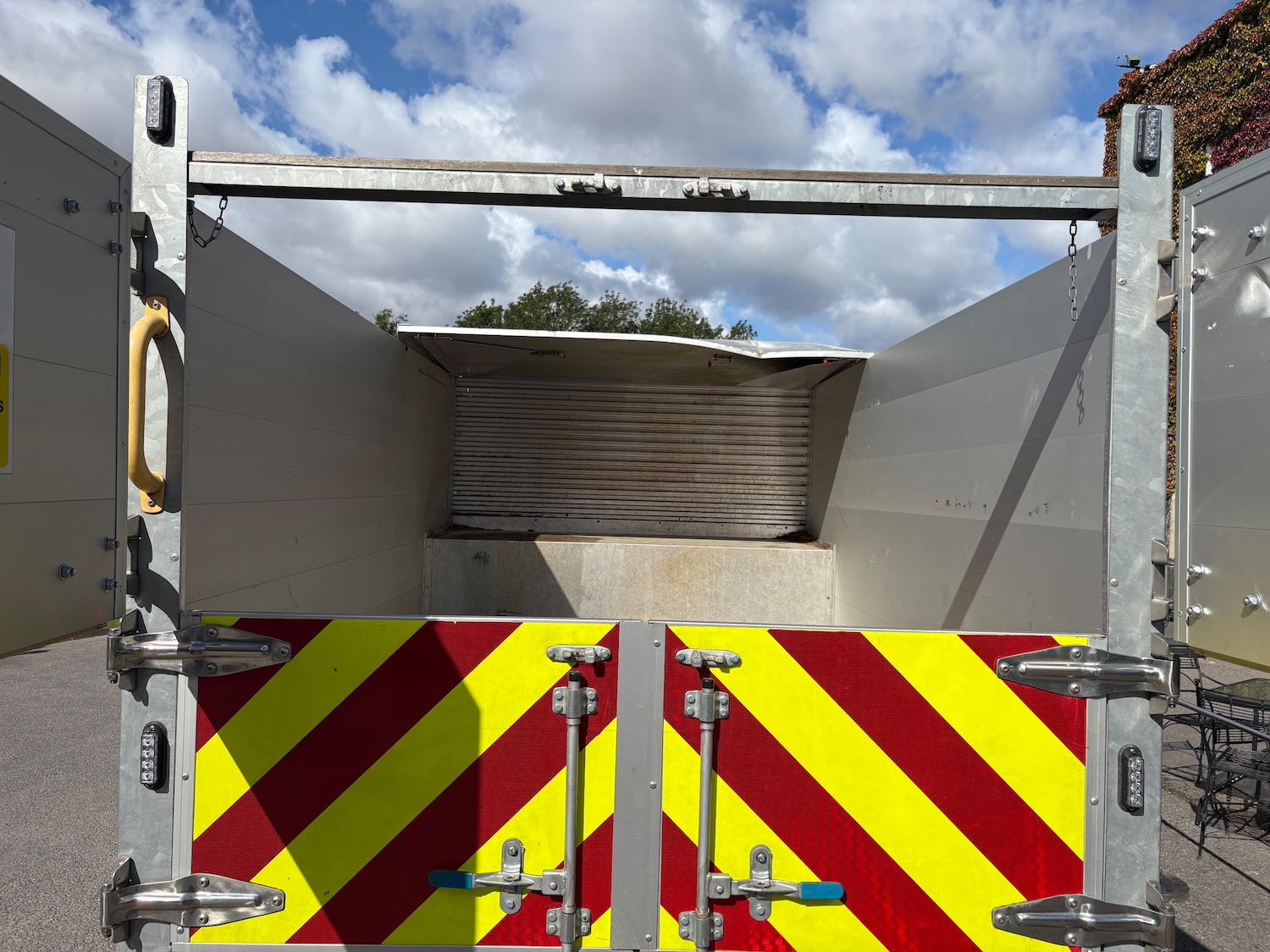 Used Isuzu Grafter 2024 for sale - 76287359: Photo 7