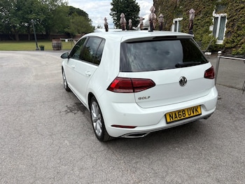Used Volkswagen Golf 2018 for sale - 75288852: Photo