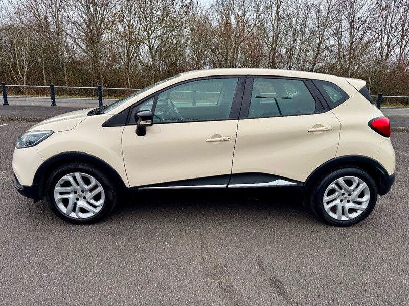 Used Renault Captur 2015 for sale - 77072876: Photo 8