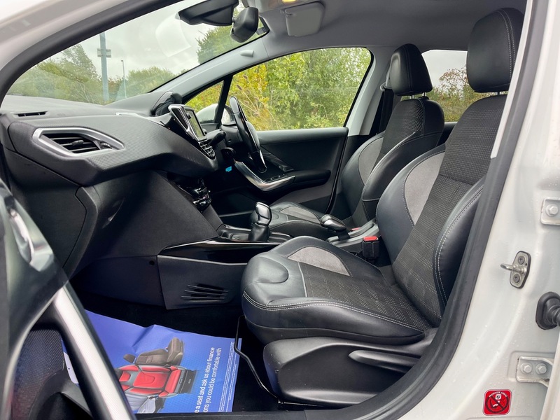 Used Peugeot 2008 2016 for sale - 75999204: Photo 10