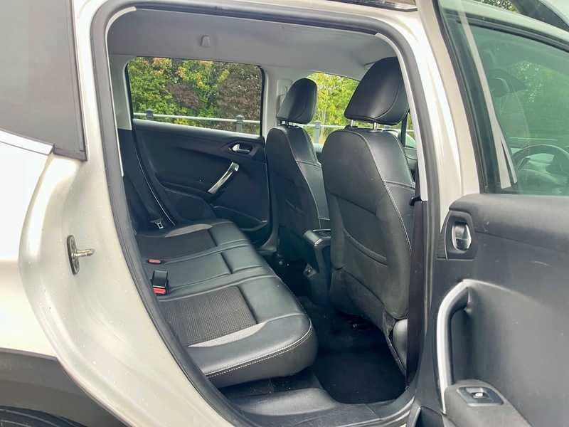 Used Peugeot 2008 2016 for sale - 75999204: Photo 12