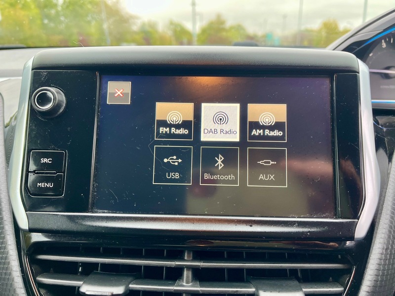 Used Peugeot 2008 2016 for sale - 75999204: Photo 16