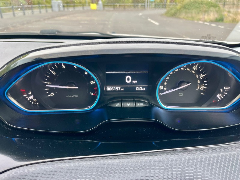 Used Peugeot 2008 2016 for sale - 75999204: Photo 19