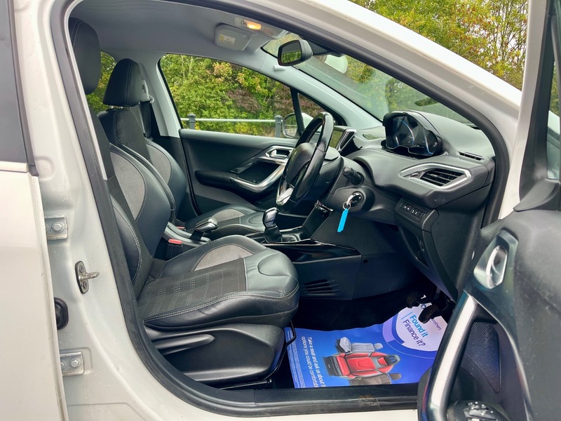 Used Peugeot 2008 2016 for sale - 75999204: Photo 9