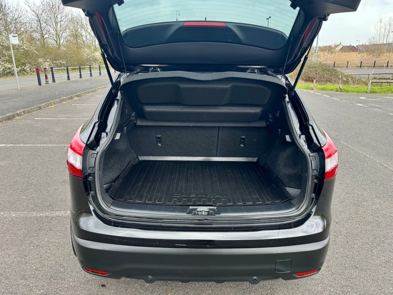 Used Nissan Qashqai 2015 for sale - 78031316: Photo 13