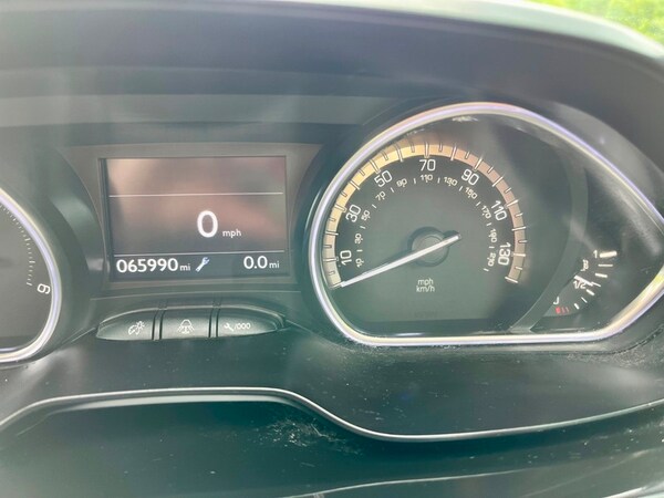 Used Peugeot 208 2014 for sale - 75078444: Photo 20