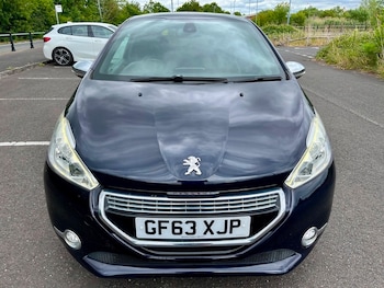 Used Peugeot 208 2014 for sale - 75078444: Photo