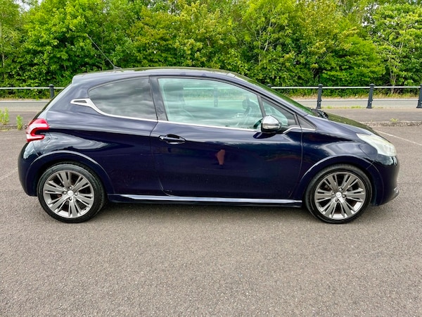 Used Peugeot 208 2014 for sale - 75078444: Photo 7