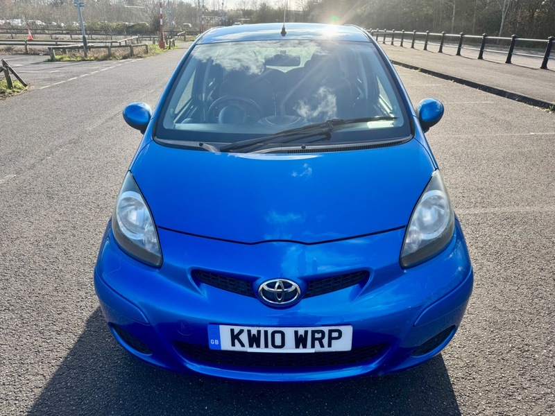 Used Toyota AYGO 2010 for sale - 77735355: Photo 2
