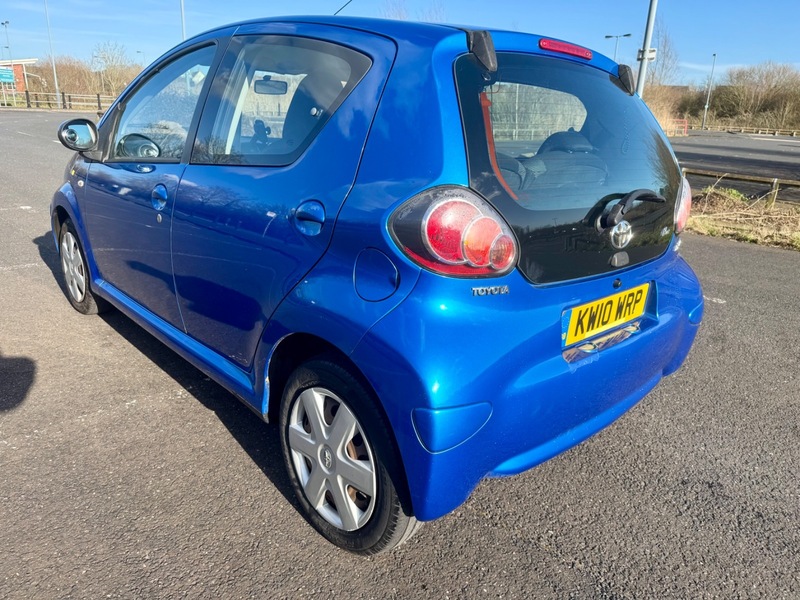 Used Toyota AYGO 2010 for sale - 77735355: Photo 6