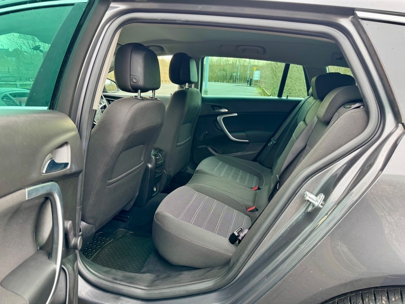 Used Vauxhall Insignia 2011 for sale - 77622161: Photo 13