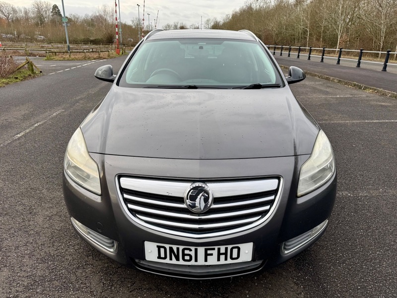 Used Vauxhall Insignia 2011 for sale - 77622161: Photo 2