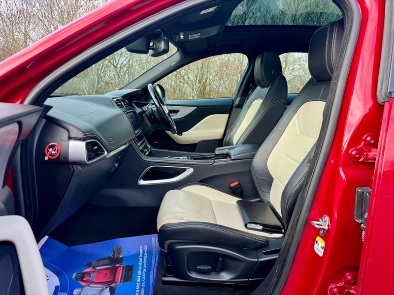 Used Jaguar F-Pace 2018 for sale - 77395020: Photo 10