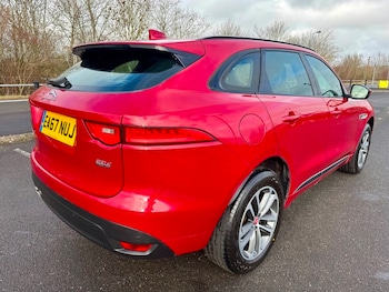 Used Jaguar F-Pace 2018 for sale - 77395020: Photo