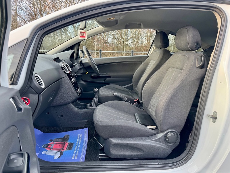 Used Vauxhall Corsa 2014 for sale - 77118303: Photo 10