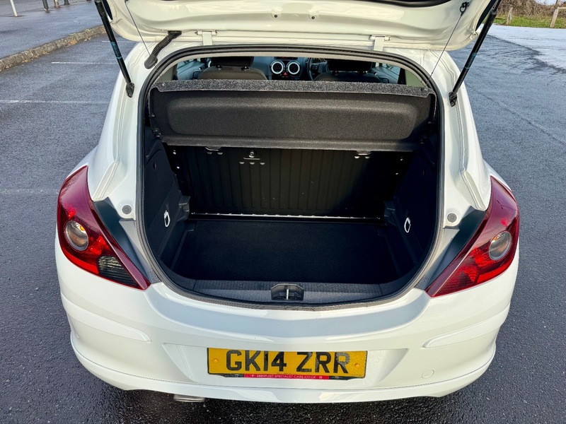 Used Vauxhall Corsa 2014 for sale - 77118303: Photo 14