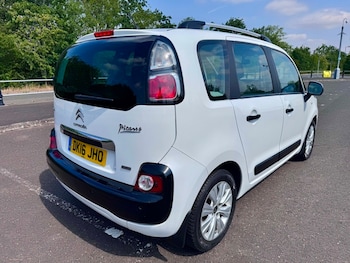 Used Citroen C3 Picasso 2016 for sale - 79314326: Photo