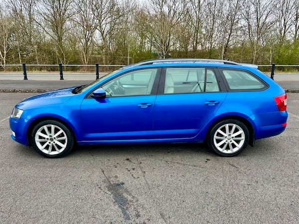 Used Skoda Octavia 2015 for sale - 74516755: Photo 8