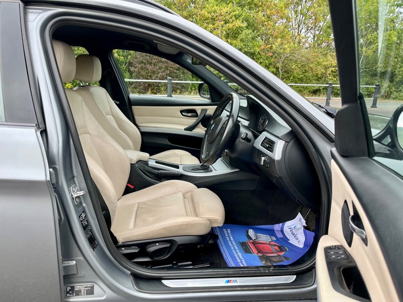 Used BMW 3 Series 2011 for sale - 76069364: Photo 8