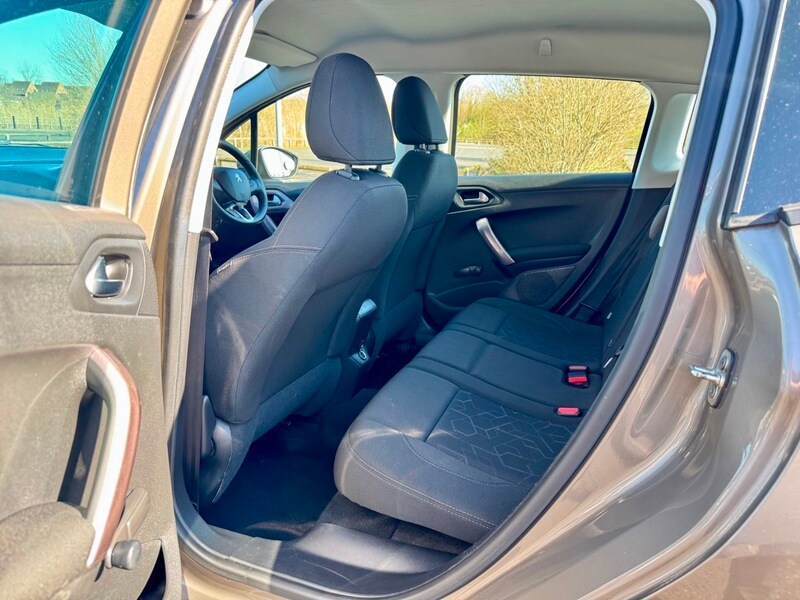 Used Peugeot 2008 2014 for sale - 77937503: Photo 13