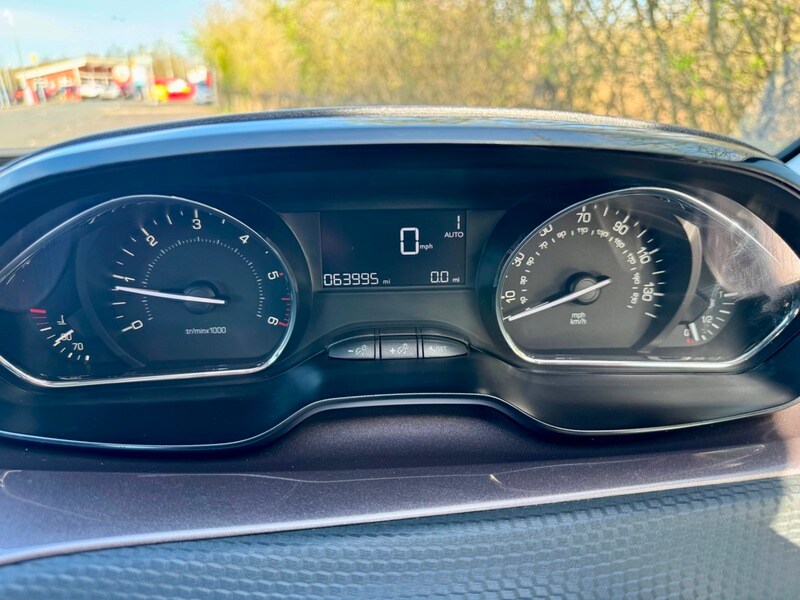 Used Peugeot 2008 2014 for sale - 77937503: Photo 19