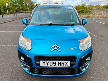 Used Citroen C3 Picasso 2009 for sale - 75802688: Photo