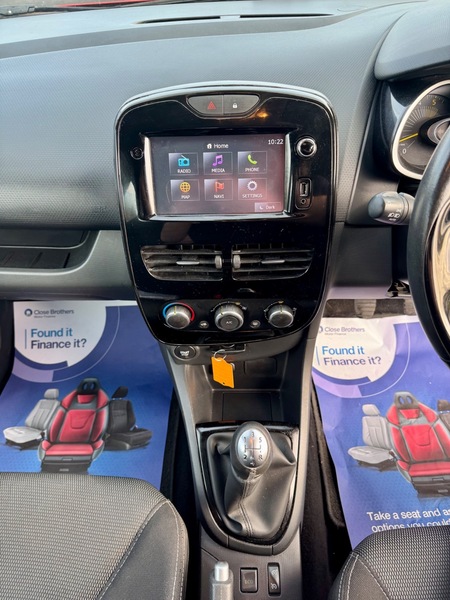 Used Renault Clio 2015 for sale - 77655893: Photo 19