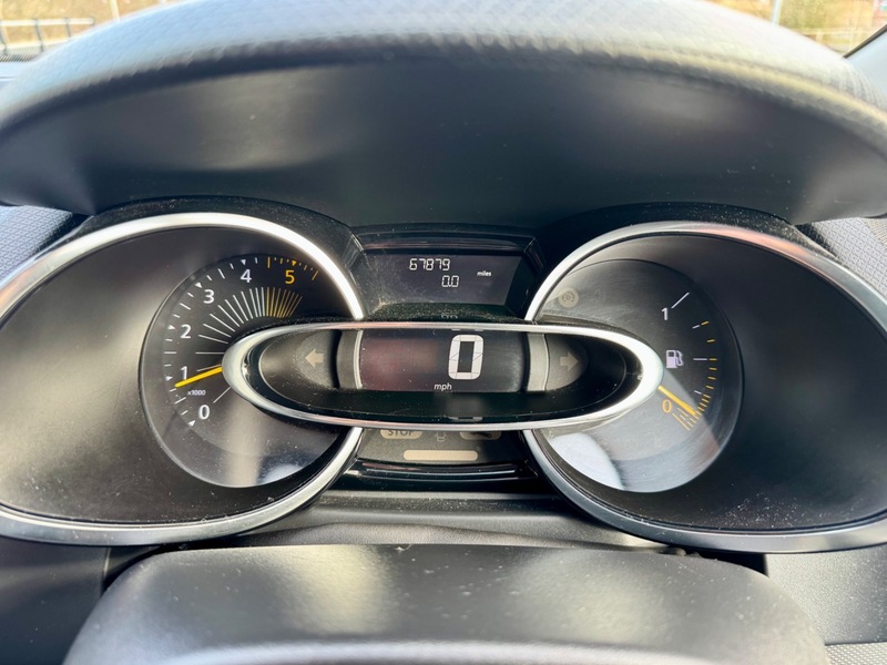 Used Renault Clio 2015 for sale - 77655893: Photo 20
