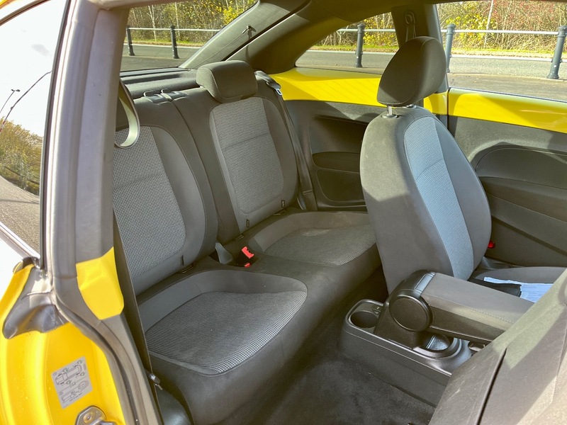 Used Volkswagen Beetle 2013 for sale - 76605340: Photo 12