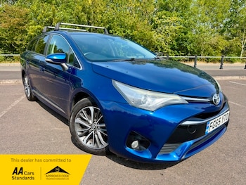 Used Toyota Avensis 2015 for sale - 79323624: Photo