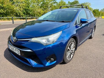 Used Toyota Avensis 2015 for sale - 79323624: Photo