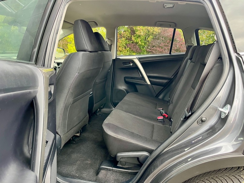 Used Toyota RAV4 2013 for sale - 76236327: Photo 12