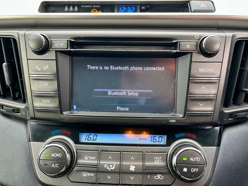 Used Toyota RAV4 2013 for sale - 76236327: Photo 15