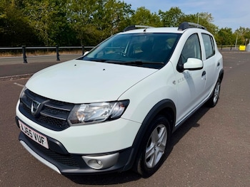 Used Dacia Sandero 2016 for sale - 79409970: Photo