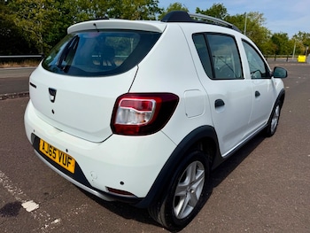 Used Dacia Sandero 2016 for sale - 79409970: Photo