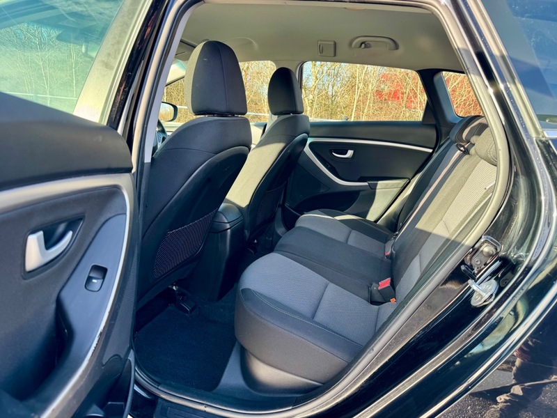 Used Hyundai i30 2017 for sale - 77227982: Photo 13