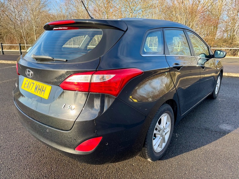 Used Hyundai i30 2017 for sale - 77227982: Photo 4