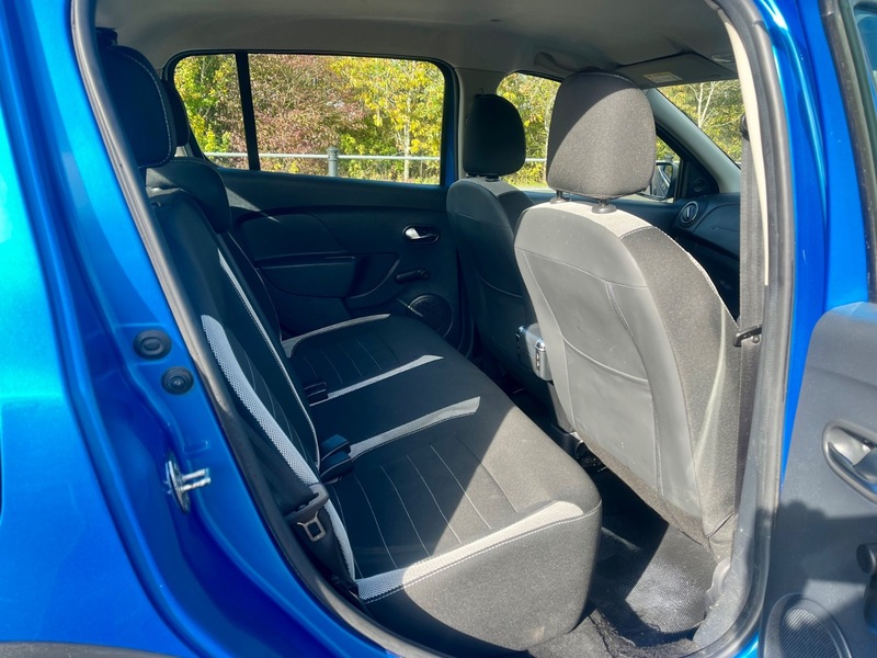 Used Dacia Sandero Stepway 2018 for sale - 76346171: Photo 12