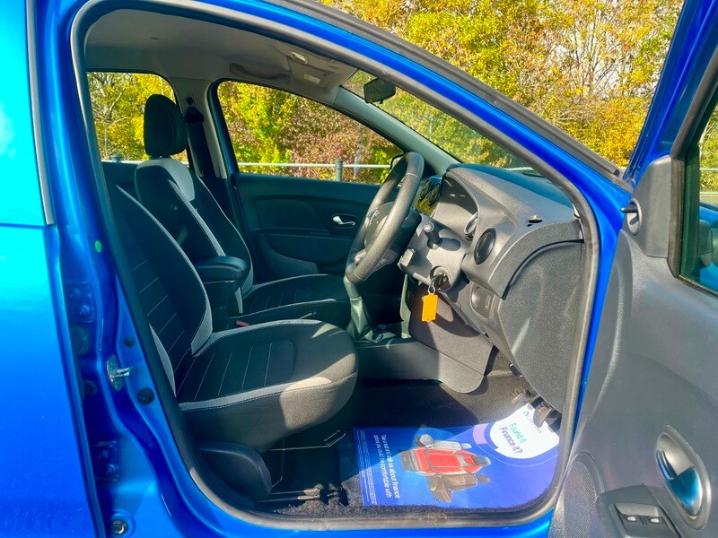 Used Dacia Sandero Stepway 2018 for sale - 76346171: Photo 9