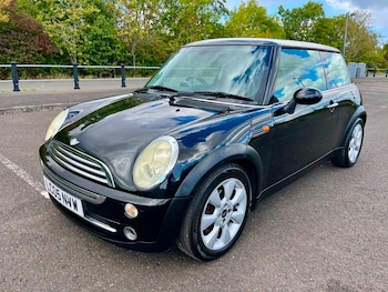 Used MINI Hatch 2005 for sale - 75924379: Photo