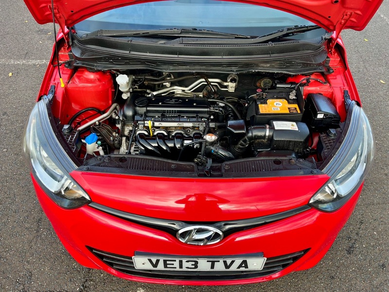 Used Hyundai i20 2013 for sale - 76368390: Photo 18