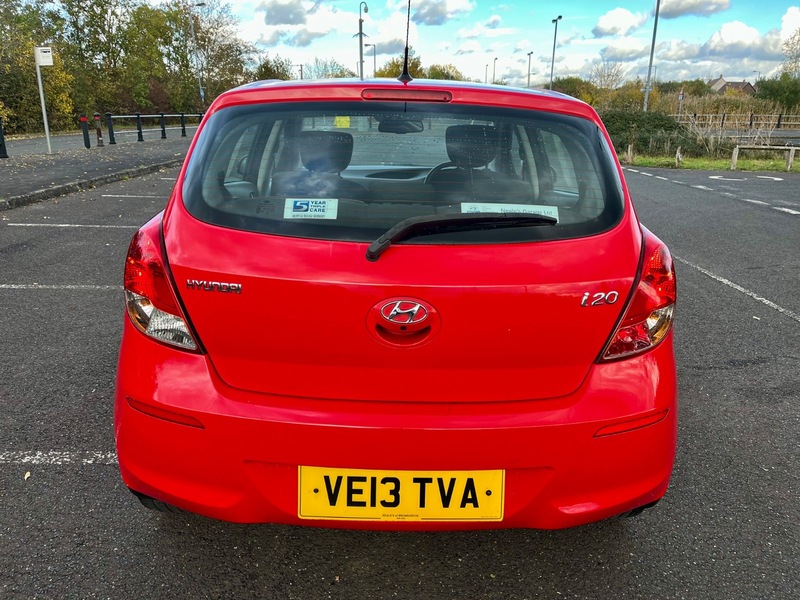 Used Hyundai i20 2013 for sale - 76368390: Photo 5